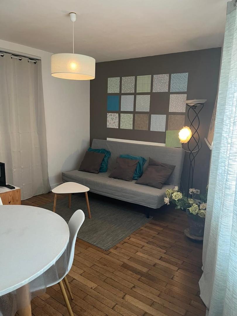 Le Fonctionnel Apartment Tours Bagian luar foto