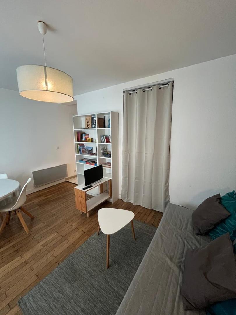 Le Fonctionnel Apartment Tours Bagian luar foto